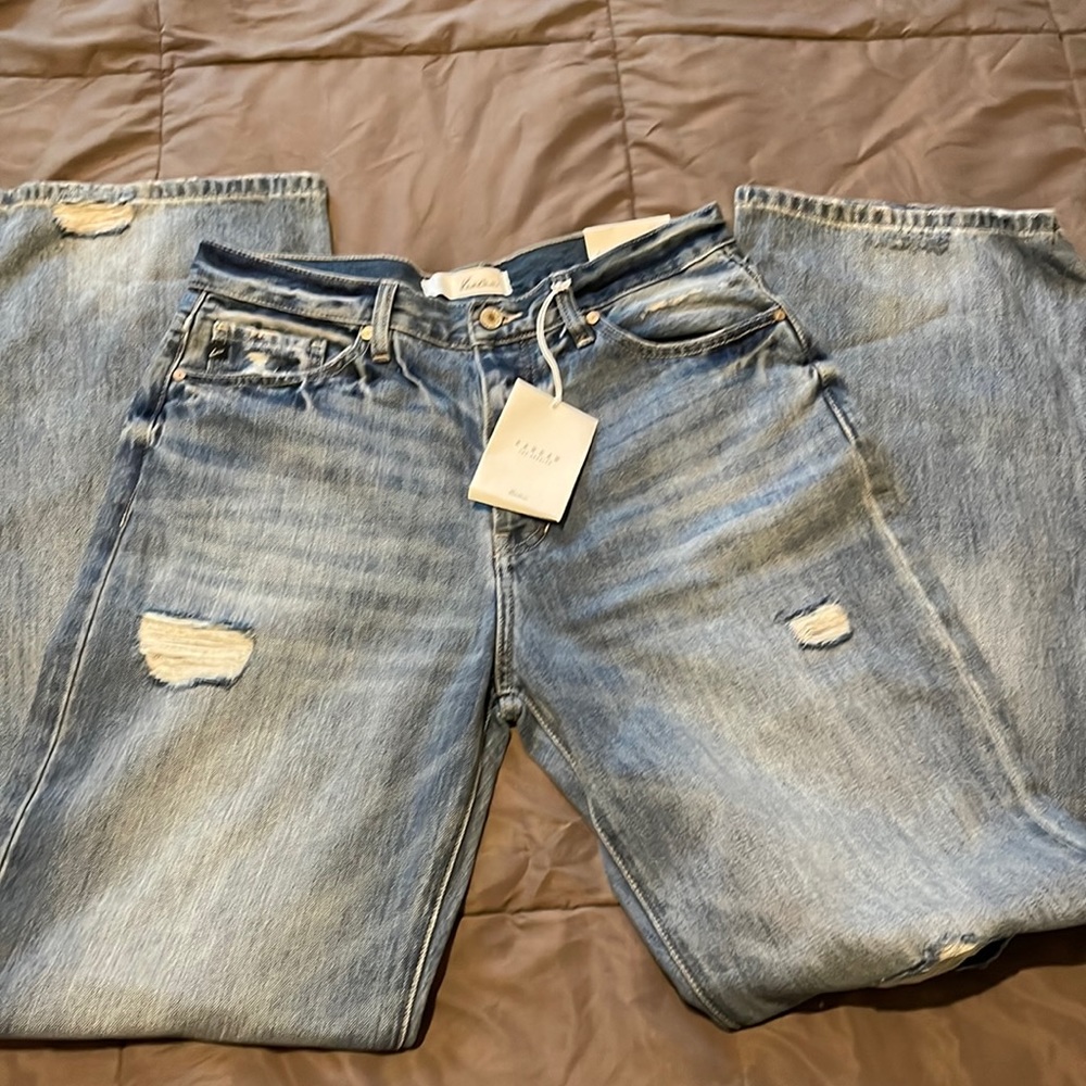 NWT Kancan Women’s 90s Flare Jeans 11/29